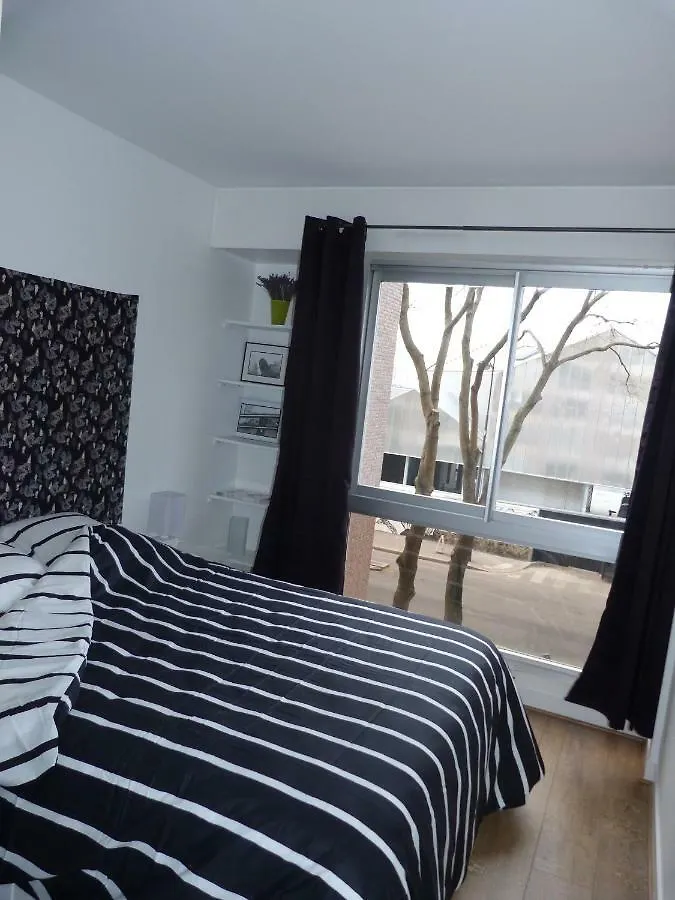 33 Villa Curial باريس شقة